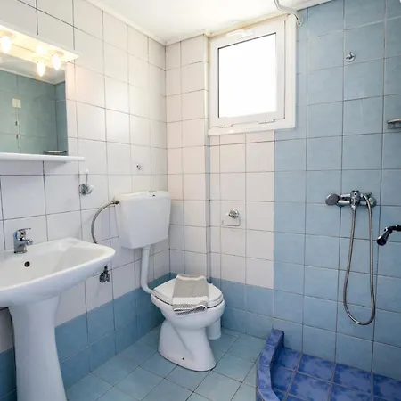 Aparthotel Amversashouse *
