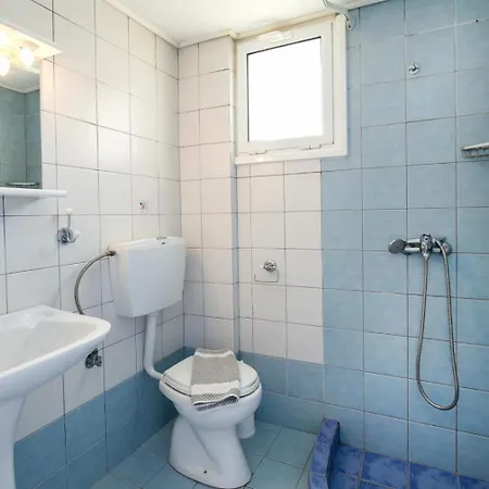 Amversashouse Aparthotel Potos