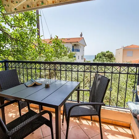 Amversashouse 3* بوتوس