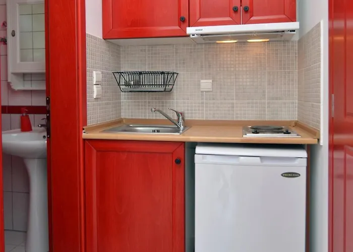 Aparthotel Amversashouse 3*